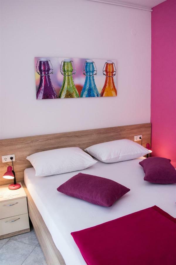 Apartmani Marija Ljubica パグ エクステリア 写真