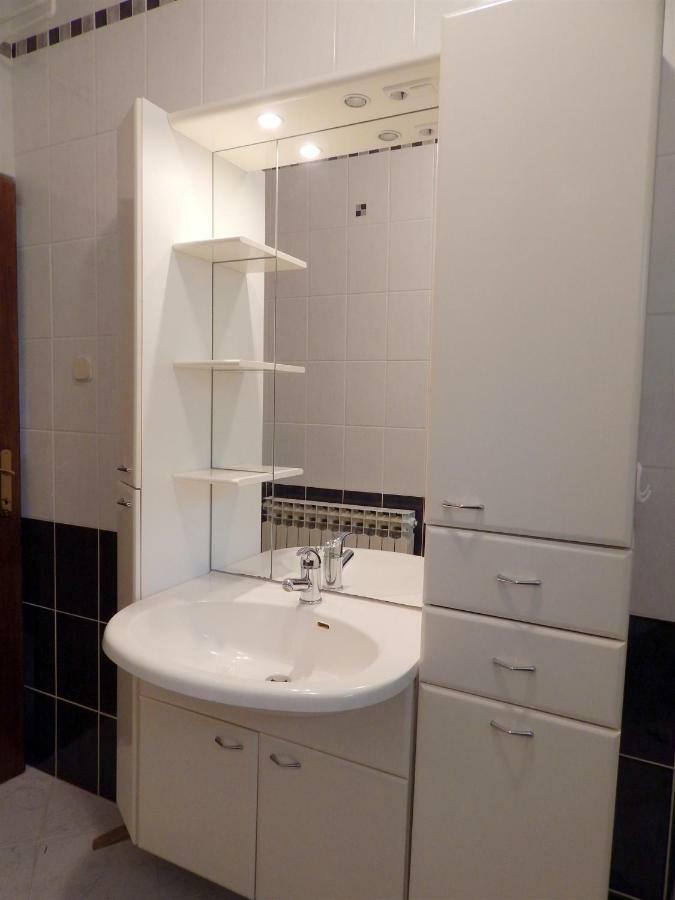 Apartmani Marija Ljubica パグ エクステリア 写真